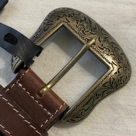 New Western American Bison Leather Belt 30-32 India Embroidered Cowboy Native - Picture 3 of 9